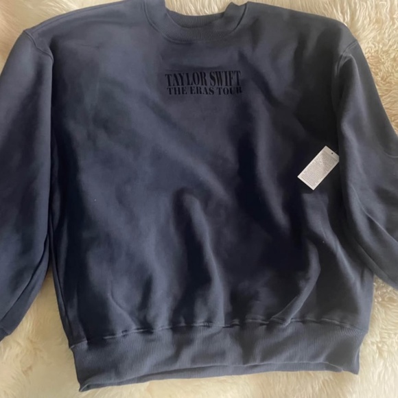 Taylor Swift Eras Tour bluecrew - Picture 3 of 4